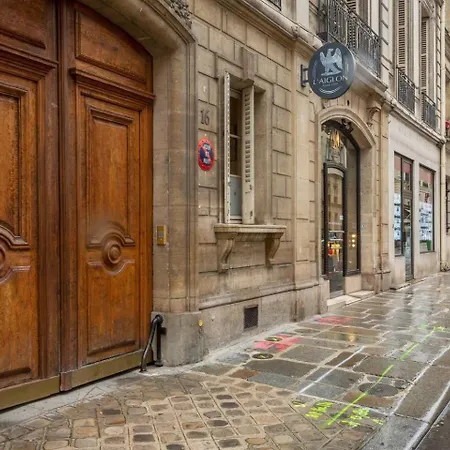 Appartamento Guestready-charming 15 Mins To Grand Palais Parigi
